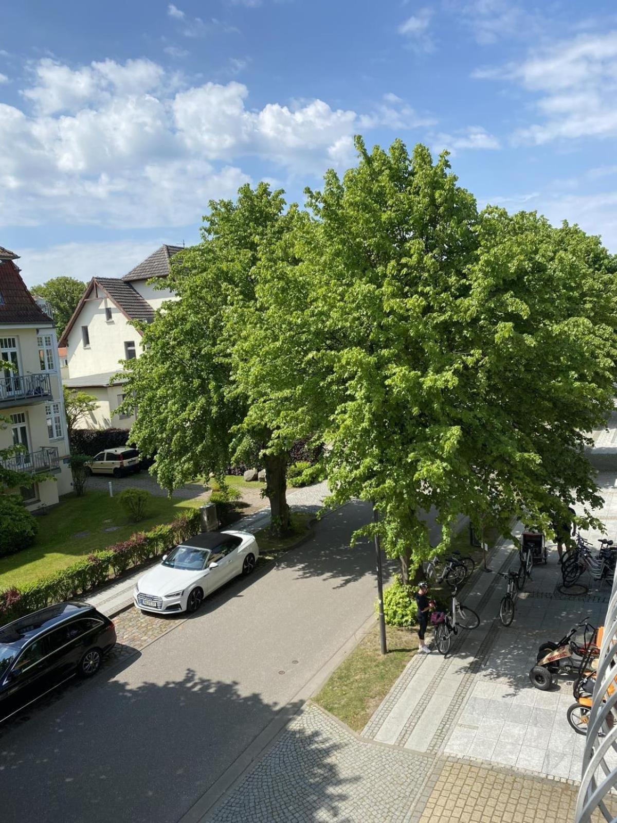 Fewo Strandgut Mit Balkon In Kuehlungsborn Ost Exterior foto